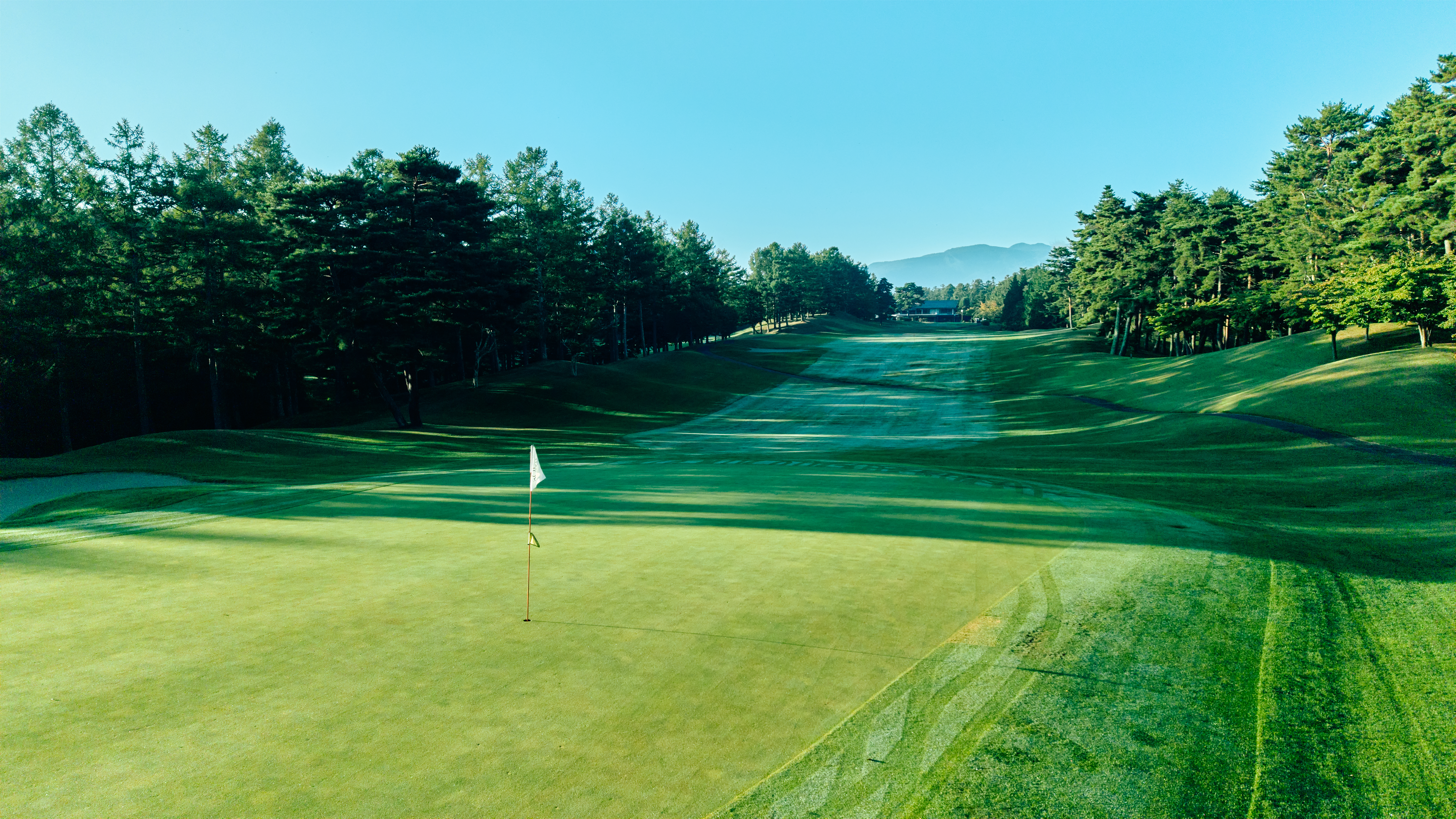 望月リソルゴルフクラブ コース空撮風景